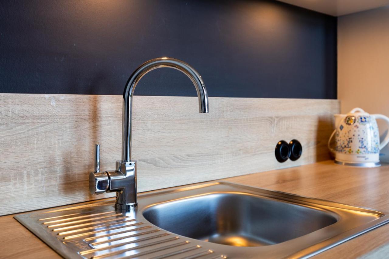 Stylish Studio In Perfect Location, 24H Reception Apartment Талин Екстериор снимка