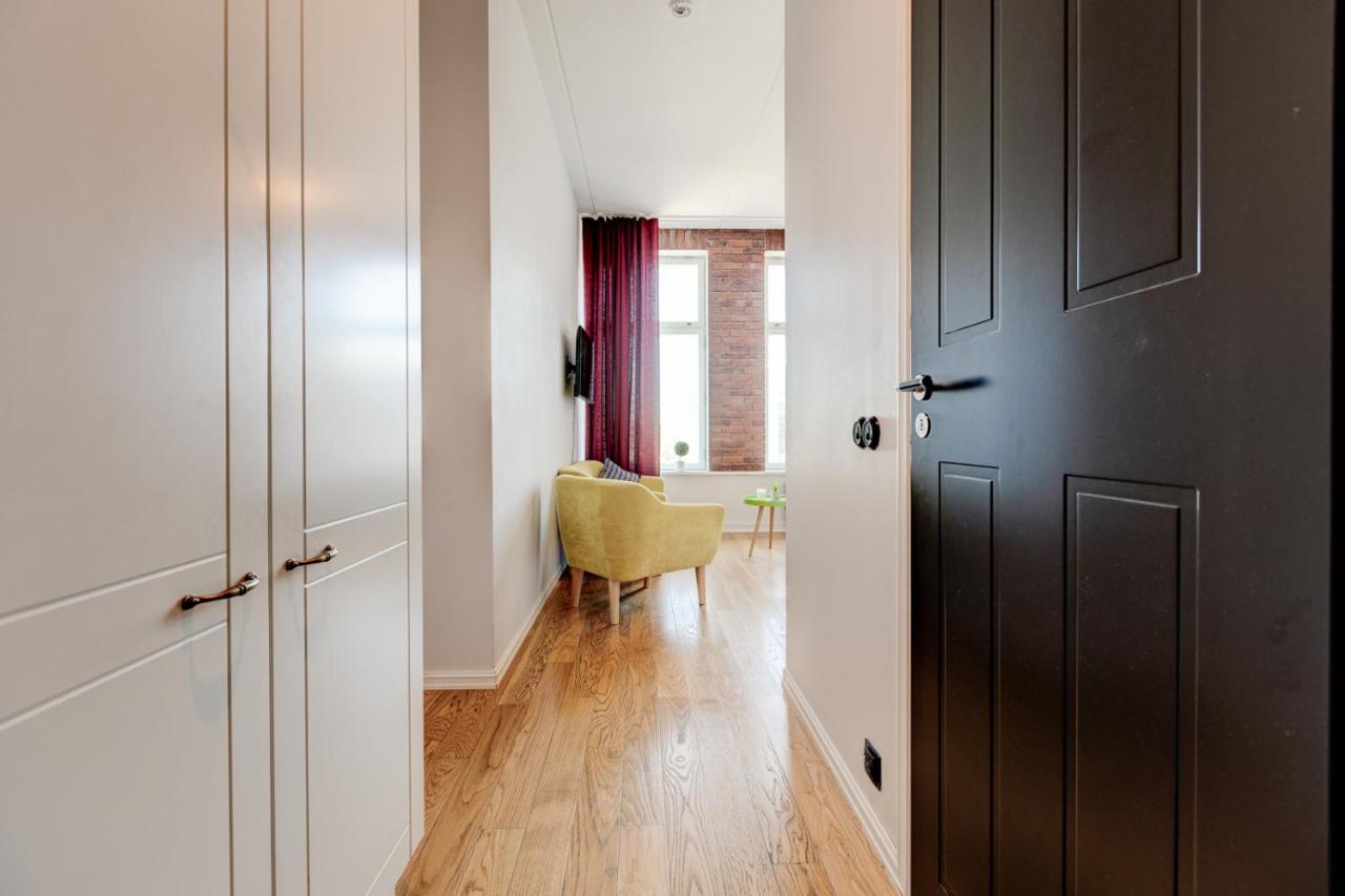 Stylish Studio In Perfect Location, 24H Reception Apartment Талин Екстериор снимка